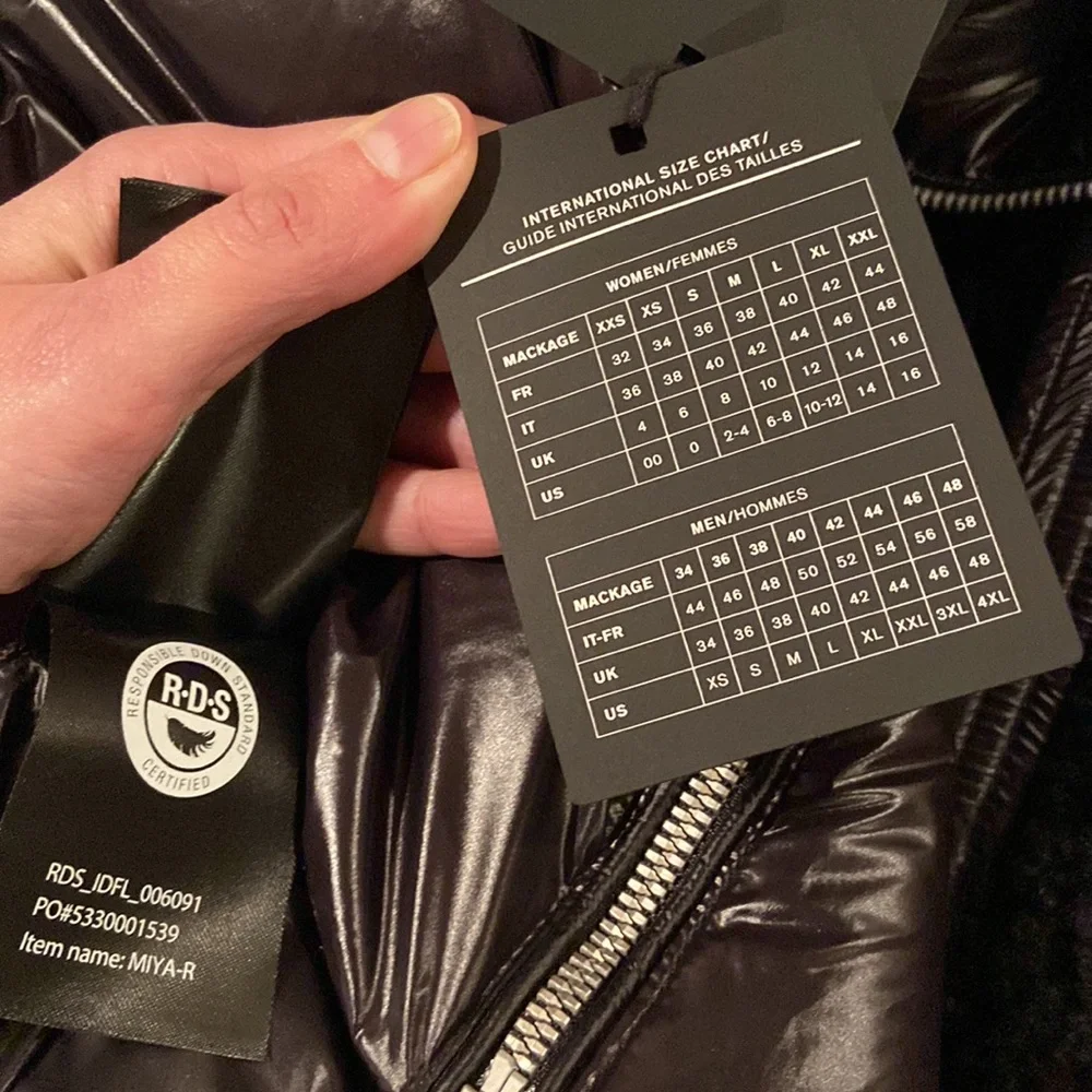 Mackage Miya Puffer Duck Down Medium NWT - Picture 13 of 16